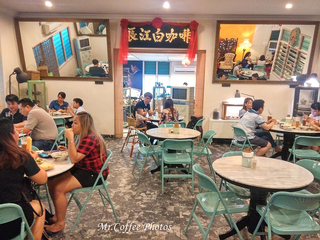 【怡保】《長江白咖啡》平價美味茶餐廳，其實白咖啡一點都不白 (44).jpg - 旅行走過的咖啡館