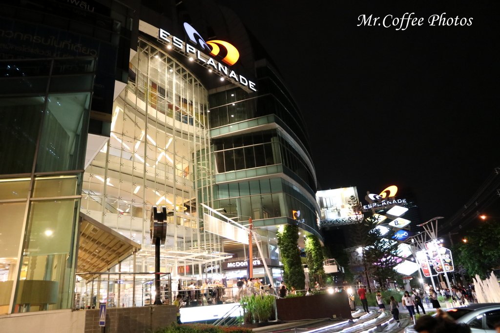 IMG_5724.JPG - D21曼谷 5天使劇場，火車市集喝咖啡