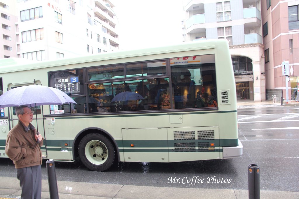 IMG_3462.JPG - D07-03.京都公車，車站